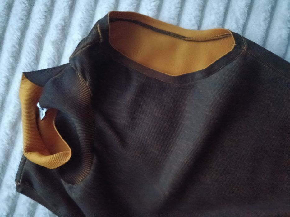 Top z golfem brązowo-musztardowy Zara S