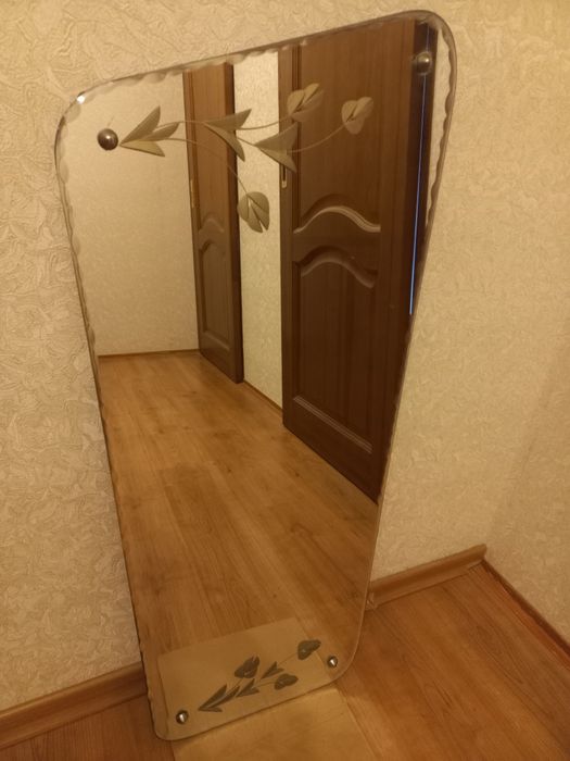 Дзеркало настінне 98*45 см. Троєщина