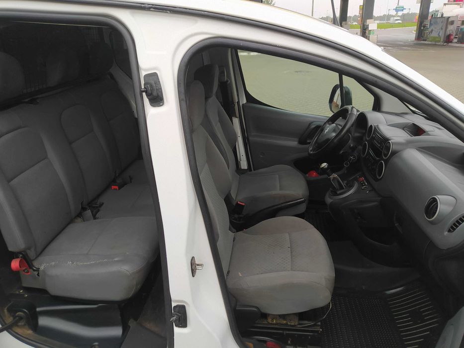 VAN.wersja LONG. brygadówka 5 osób KLIMATYZACJA.