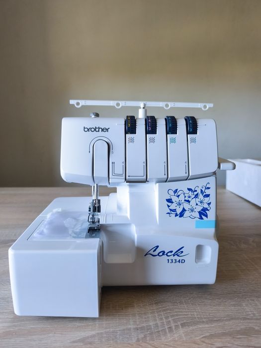 Overloque Brother Lock 1334D – Excelente Estado - Nunca foi usada