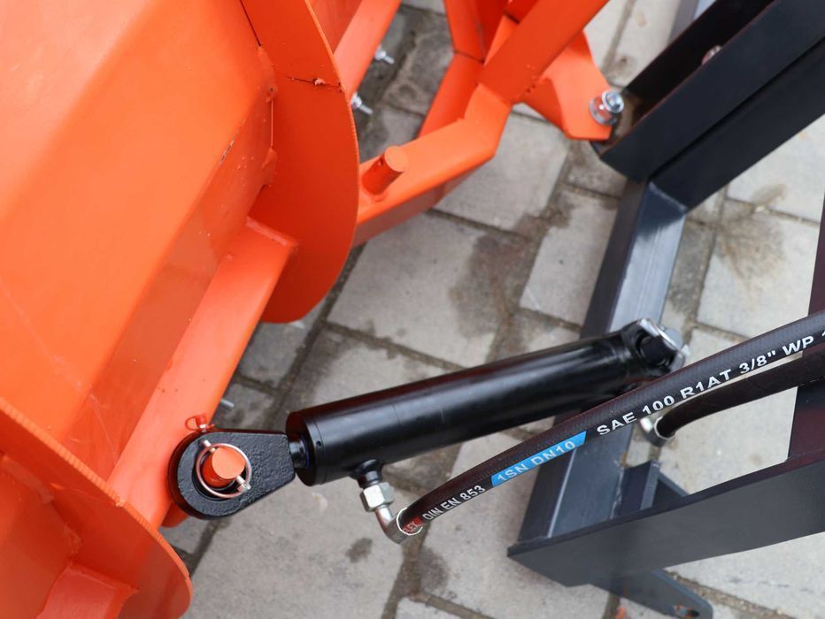 Pług Do Śniegu Lekki 1,5m - 3,0m Euroramka EURO TUZ Mailleux Odśnieżny