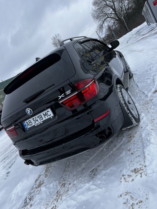 BMW X5 3.0D 35xDrive 2011 /гарна комплектація/не фарбована