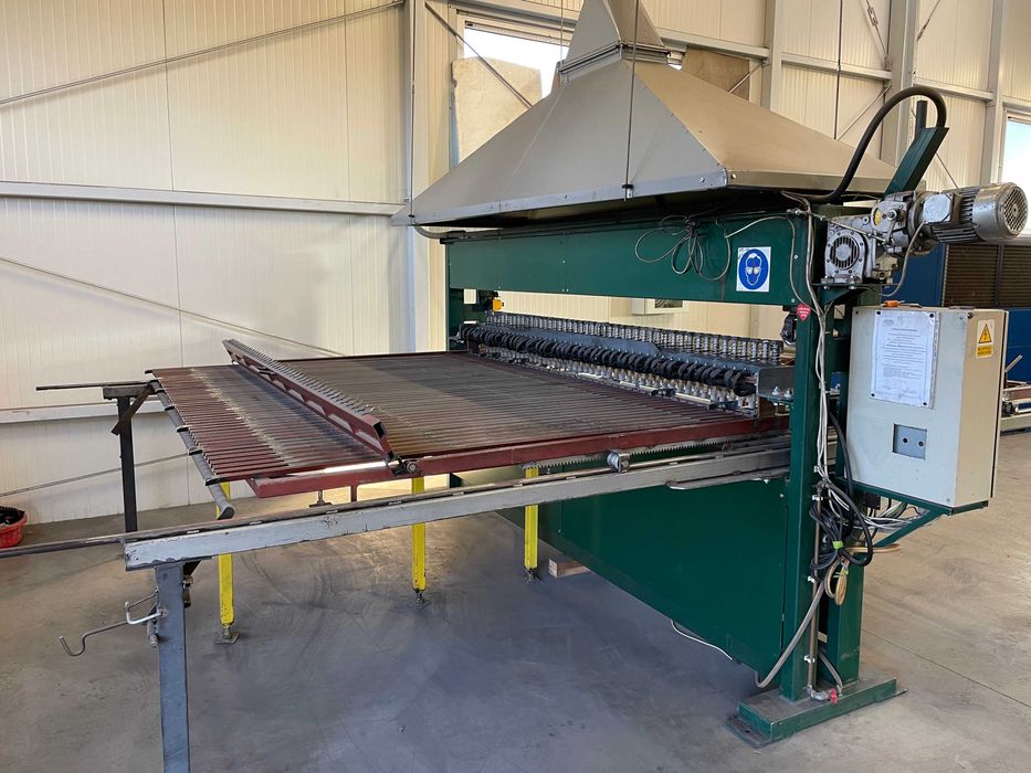 Zgrzewarka wielopunktowa do produkcji paneli ogrodzeniowych