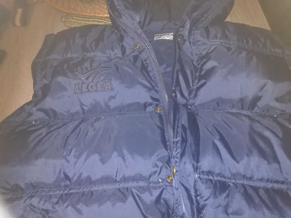 Blusão de penas Legea azul Marinho com mangas amoviveis
