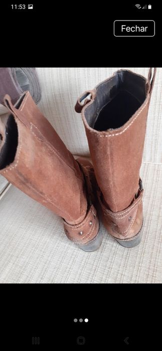 Botas cano médio marca Tapadas