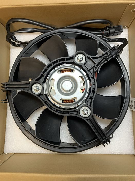 Вентилятор кондиціонера Audi A6 C5 8D0959455C