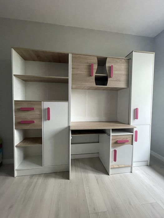 Zestaw mebli bialo-brazowe