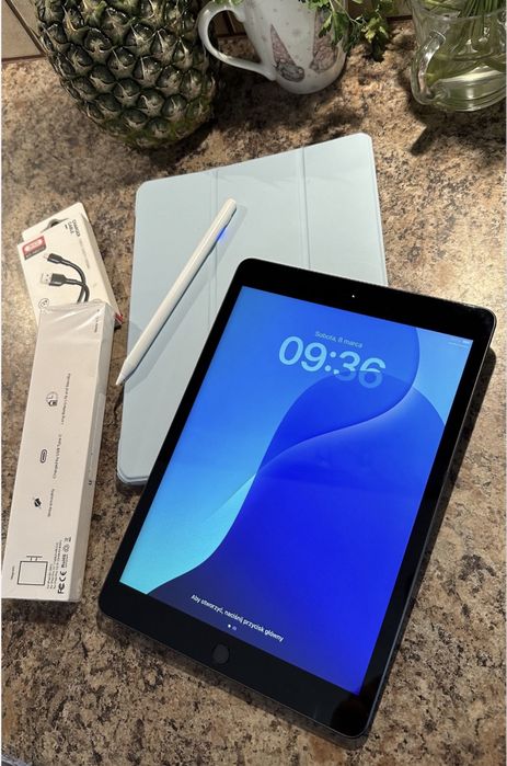 Tablet iPad Apple Retina 10” + NOWY RYSIK 2 GEN - bateria idealna - PROCREATE