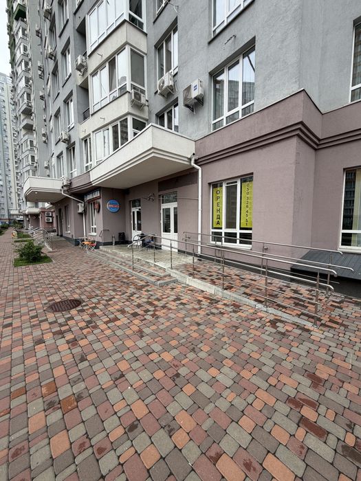 Фасадное помещение 108 м² | Каховская 60 | Ремонт | 2 фасадных выхода - View 3