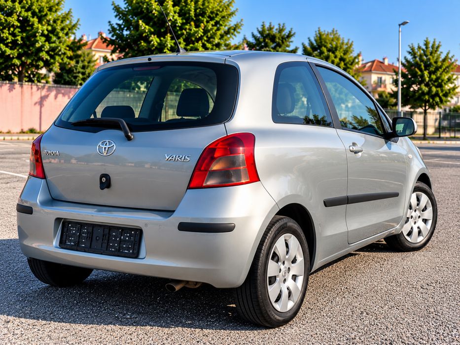 Vendo toyota yaris de caixa automatico