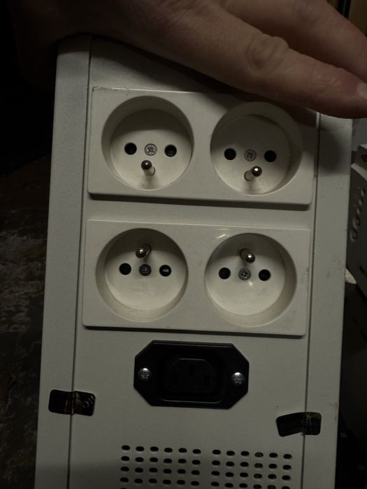 UPS Fideltronik Ares 1600 Rack