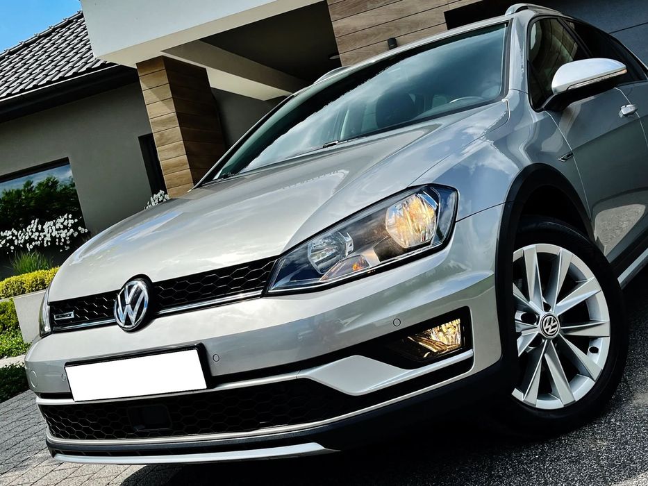 Volkswagen Golf Alltrack 100%Oryginał ALLTRACK 4x4 NAVI HandFreePARKTRONIK CARBON 110psCapucino