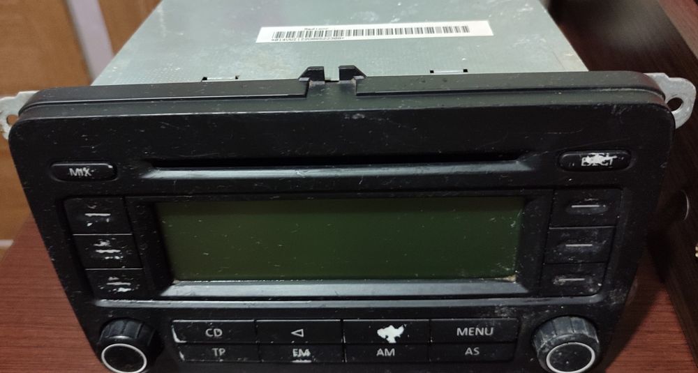 Штатна магнітола volkswagen passat caddy golf