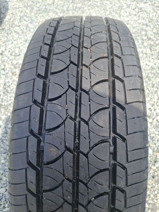 Opony 215/70R15C Barum Vanis 2