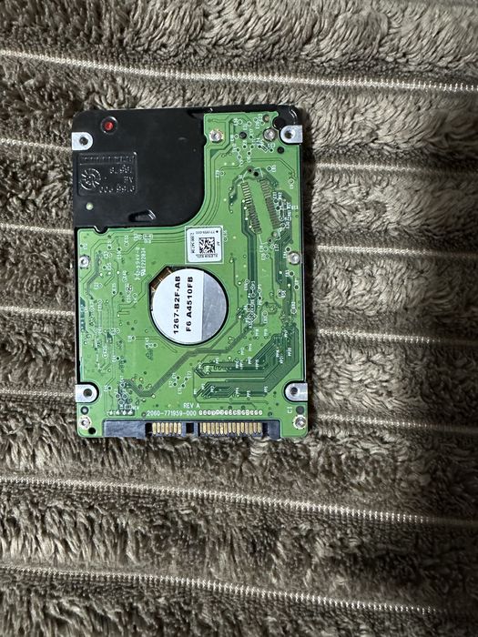 Жосткий диск для ноут/пк 320 гб
