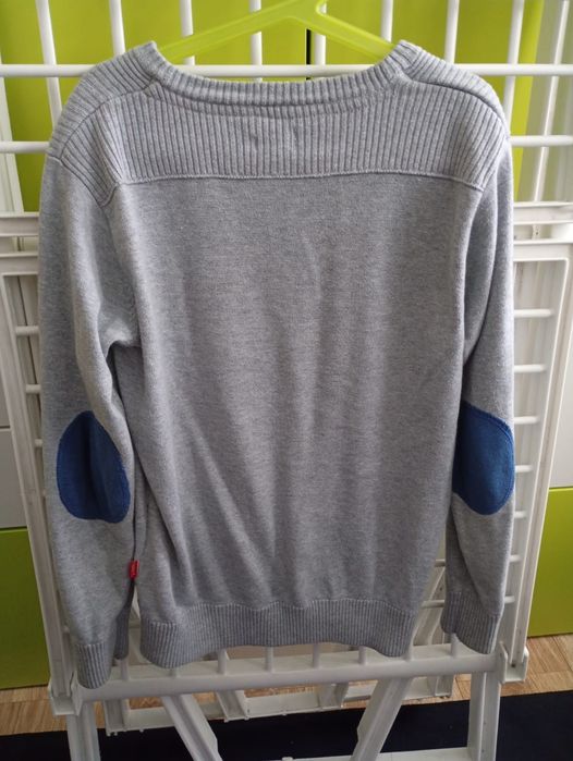 Sweterek sweter chłopięcy 134-140