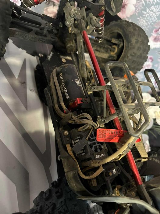 Arrma Kraton 6s blx 1/8