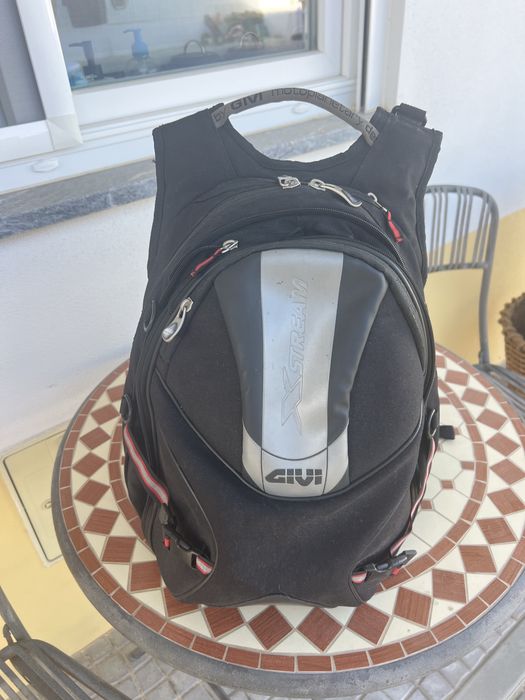 Mochila Givi XSTream mota