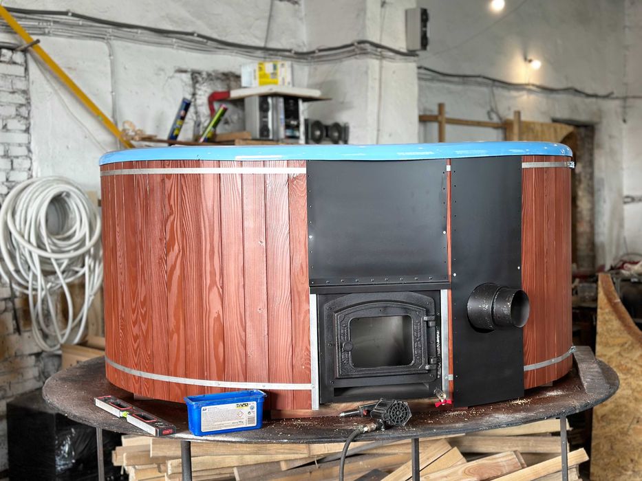 Сучасна джакузі. Спа мобільна. Релакс вдома.Стильна купіль.Гарячий чан