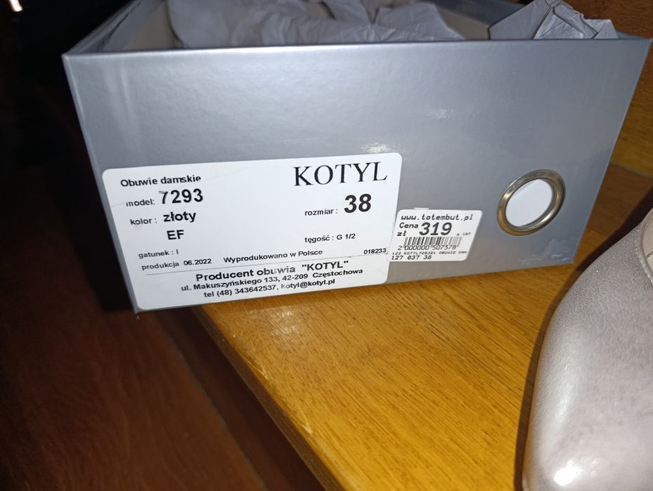 Szpilki Kotyl 38 złote