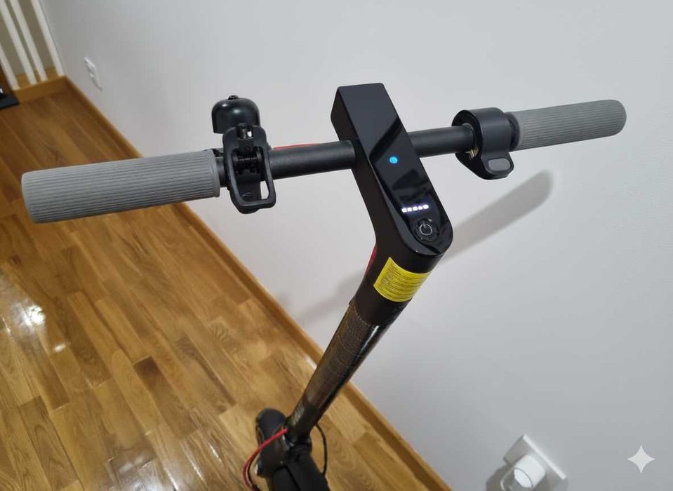 Vendo Trotinete XIAOMI 4 PRO NOVA