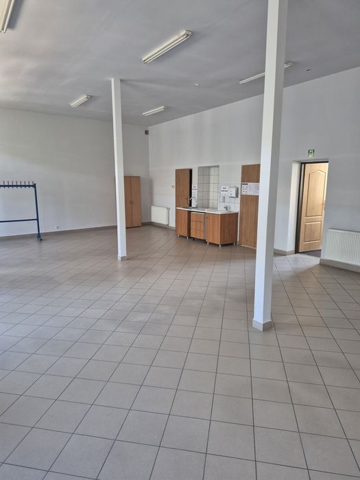Lokal usługowy 120m2
