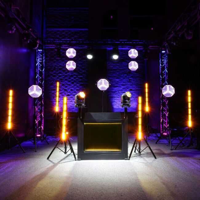 DNA DJ BOOTH XL BK stanowisko DJ podświetlana tablica LED RGB + etui