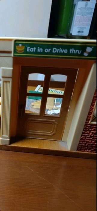 Суидка!Набор Sylvanian Families. кафе-гамбургерная.Новый..