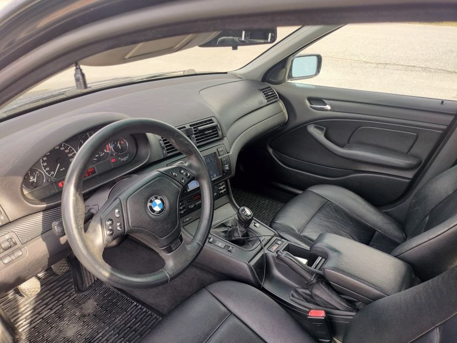 BMW  320d  (E46)