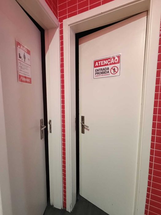 TRESPASSE CAFÉ E RESTAURANTE