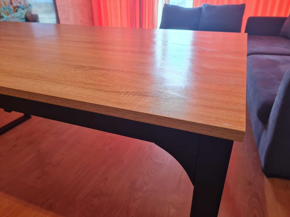 Mesa de jantar Homa como nova