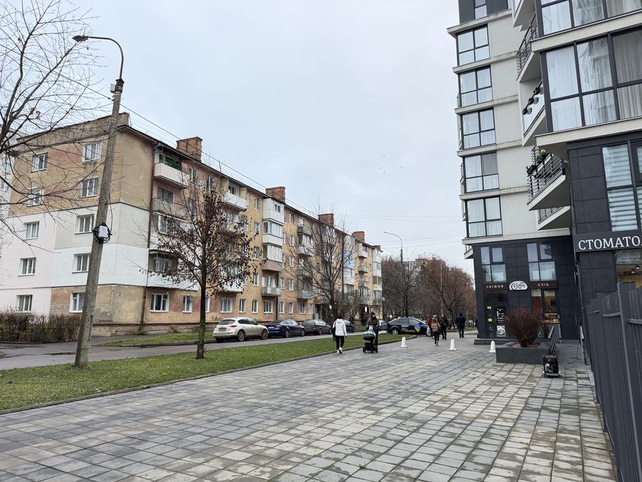 2-Кімнатна район «Чайка» вул. Гайдамацька 9. (вул. Струтинської 9)