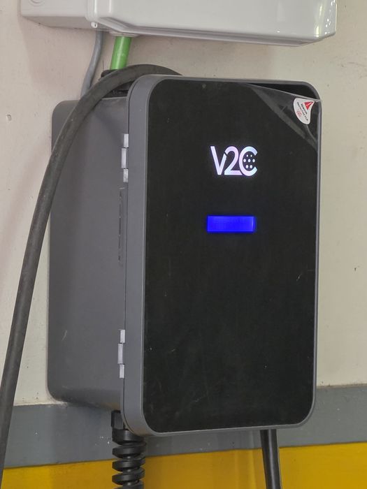 WALLBOX V2C 22 kW Trifásica– KIT completo com balanceamento dinâmico e 50m de cablagem