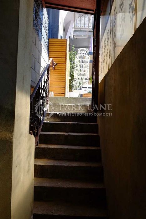 Продаж комерції Велика Житомирська 6/11 Фасад 337кв ВИГІДНА ЦІНА NEW