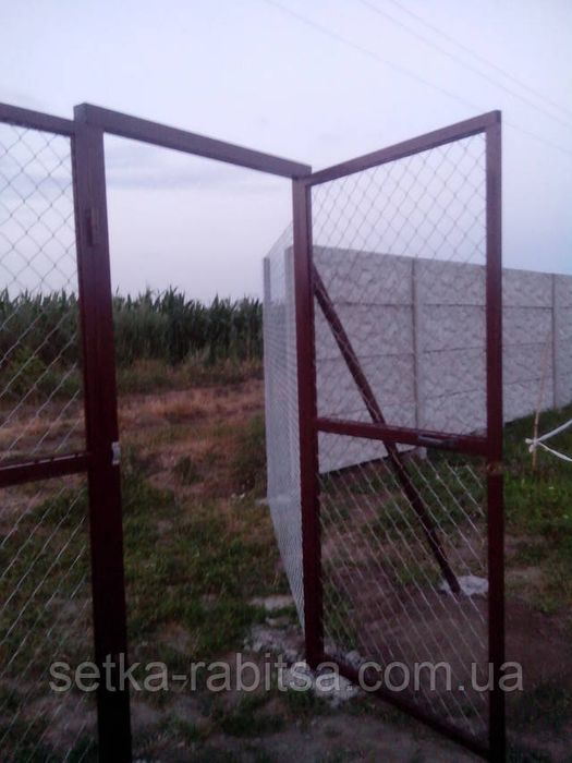 Брама,хвіртка із сітки рабиця