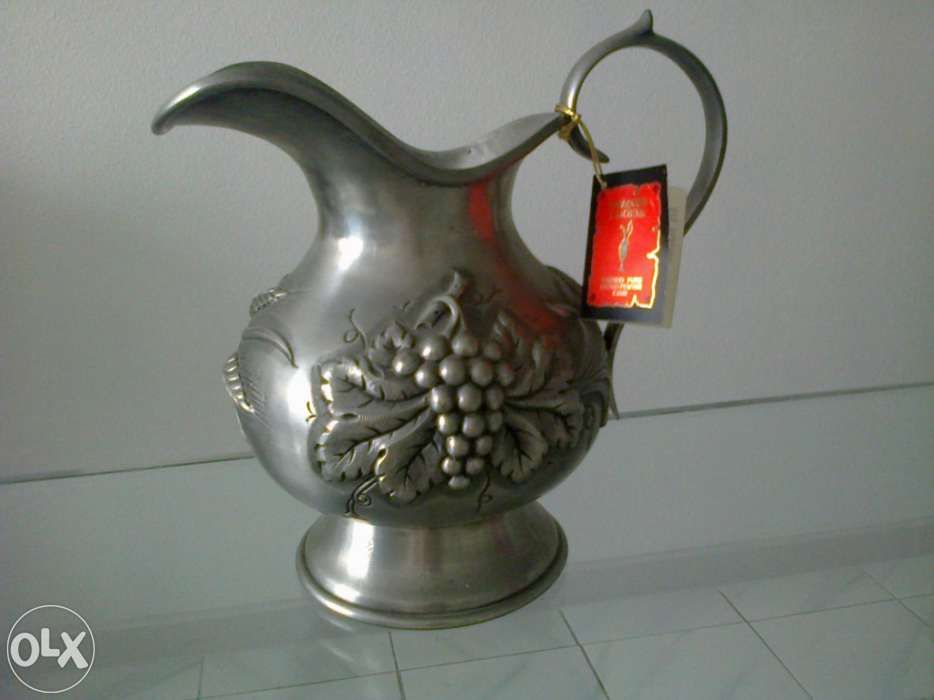 Pote trabalhado de estanho 95%