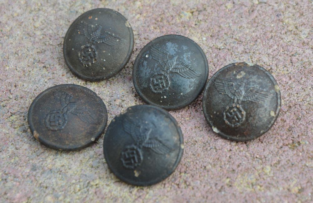 Niemieckie guziki NSDAP zestaw 5 szt. III Rzesza