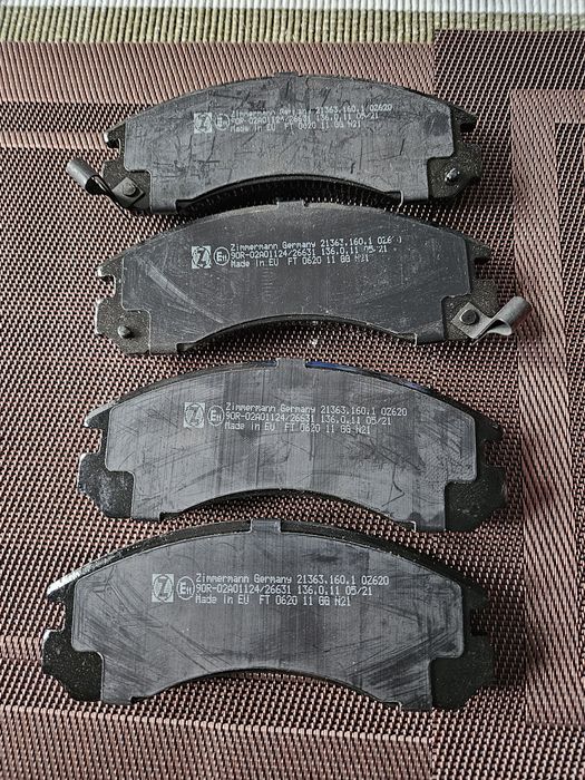 Klocki hamulcowe przód Mitsubishi.