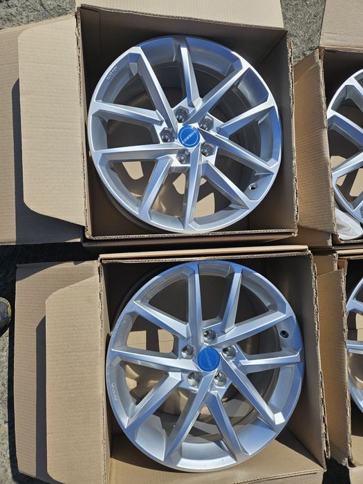 Felgi aluminiowe 5x114.3 8j et 50 18" mazda kia hyundai