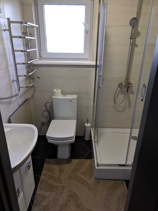 Квартира подобово житло в центрі навпроти АТБ.