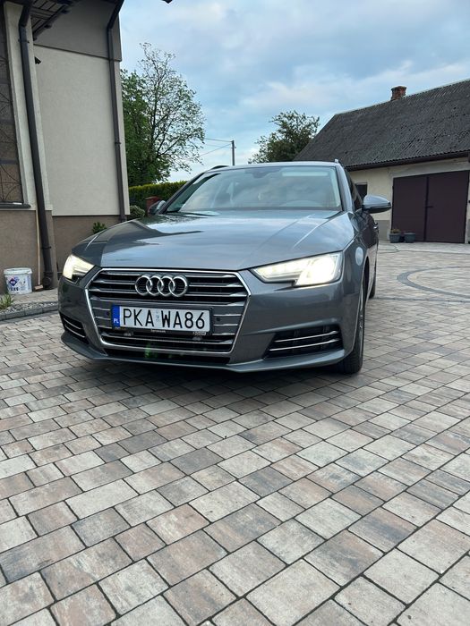 Samochód osobowy Audi a4 avant