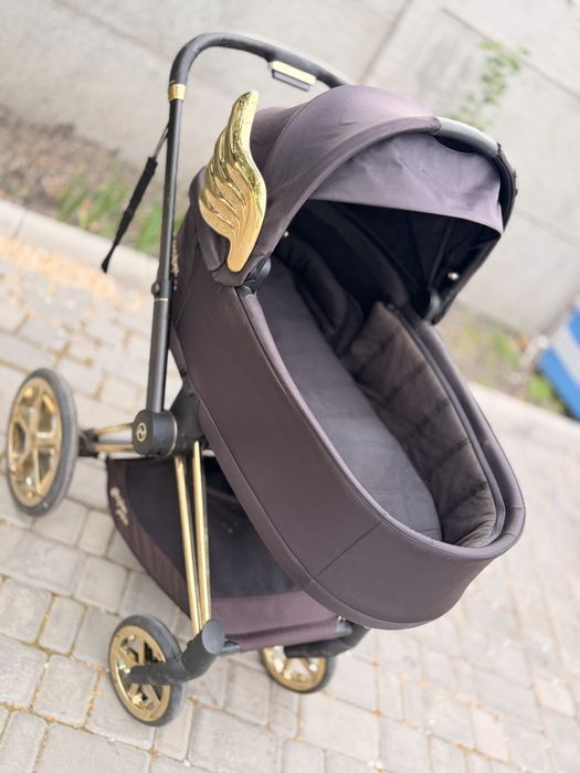 Продам коляску  Cybex Priam автокресло