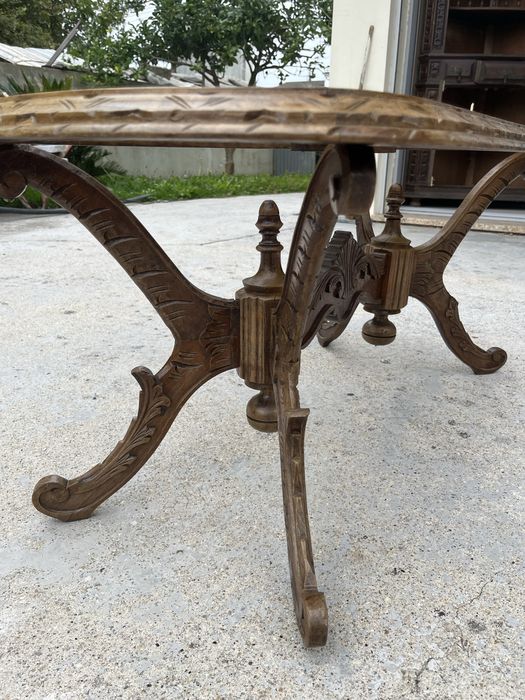 Mesa de centro em madeira