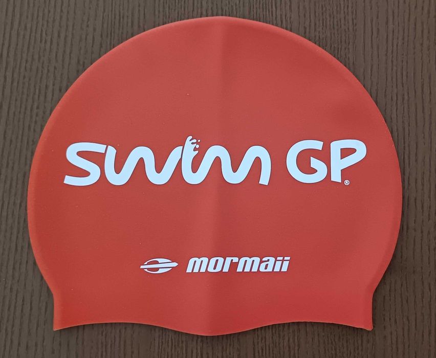 Touca de natação de silicone, Swim GP, 3,8 km, como nova, só usada uma vez no dia de prova.