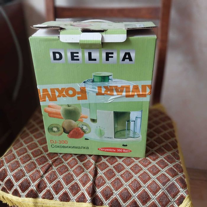 Нова соковижималка DELFA DJ-300 (350 Вт)