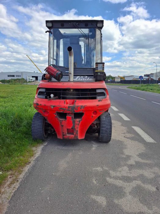 Wózek widłowy 4-kołowy Linde H80D