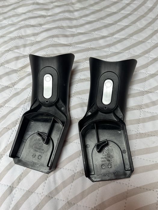 Адаптери для Cybex Priam