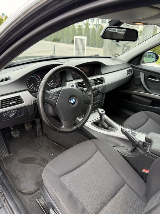 Sprzedam BMW e90 330D *Manual*