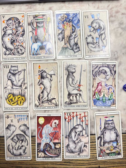 Таро Котів / Tarot Cats — Fournier, 78 карт, нові