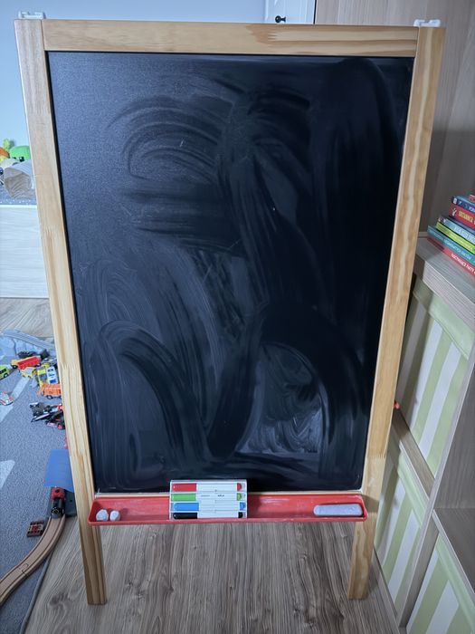 Ikea tablica malm